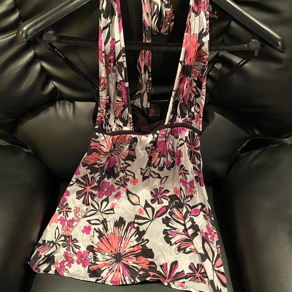 2 bebe halter